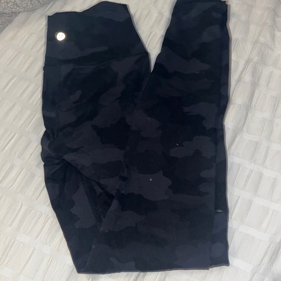 Lululemon wonder unders - Picture 1 of 1